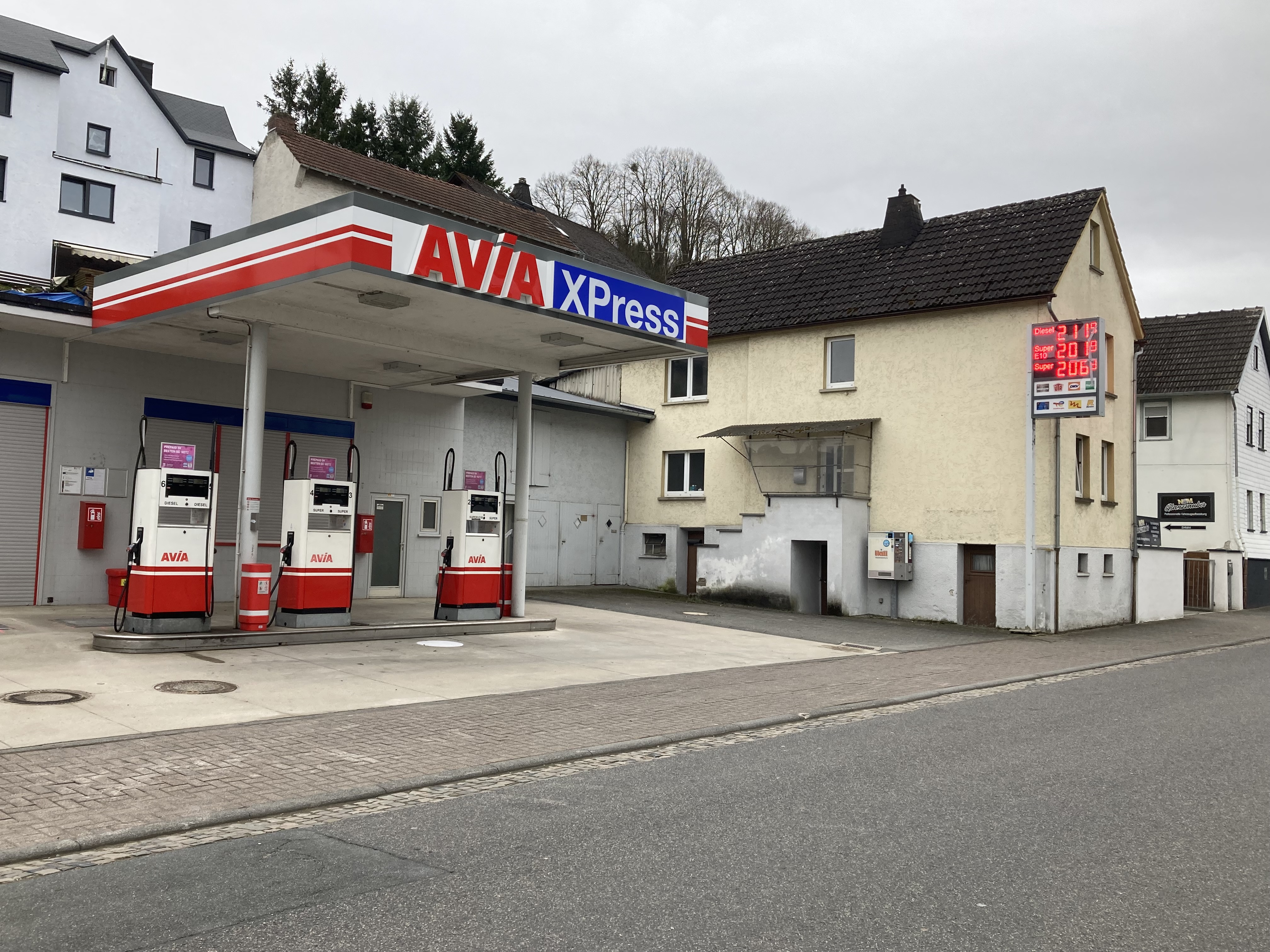 AVIA XPress Bild  2