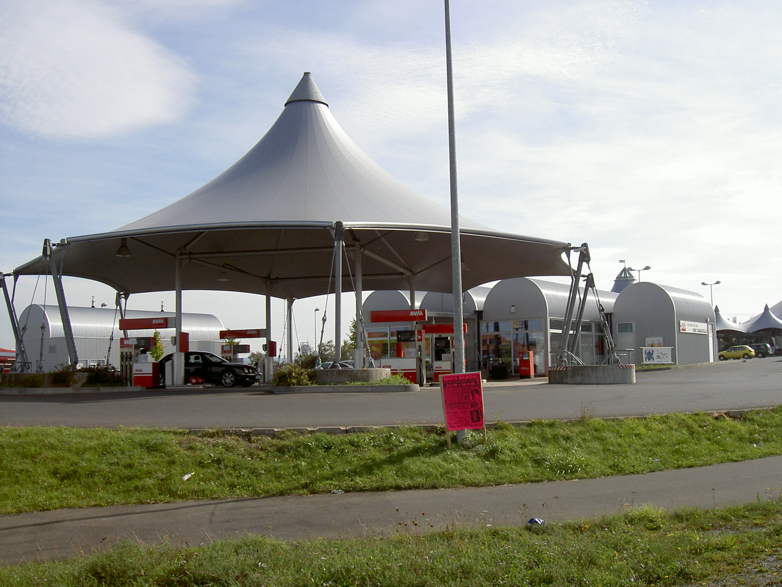 AVIA Tankstelle Bild  1