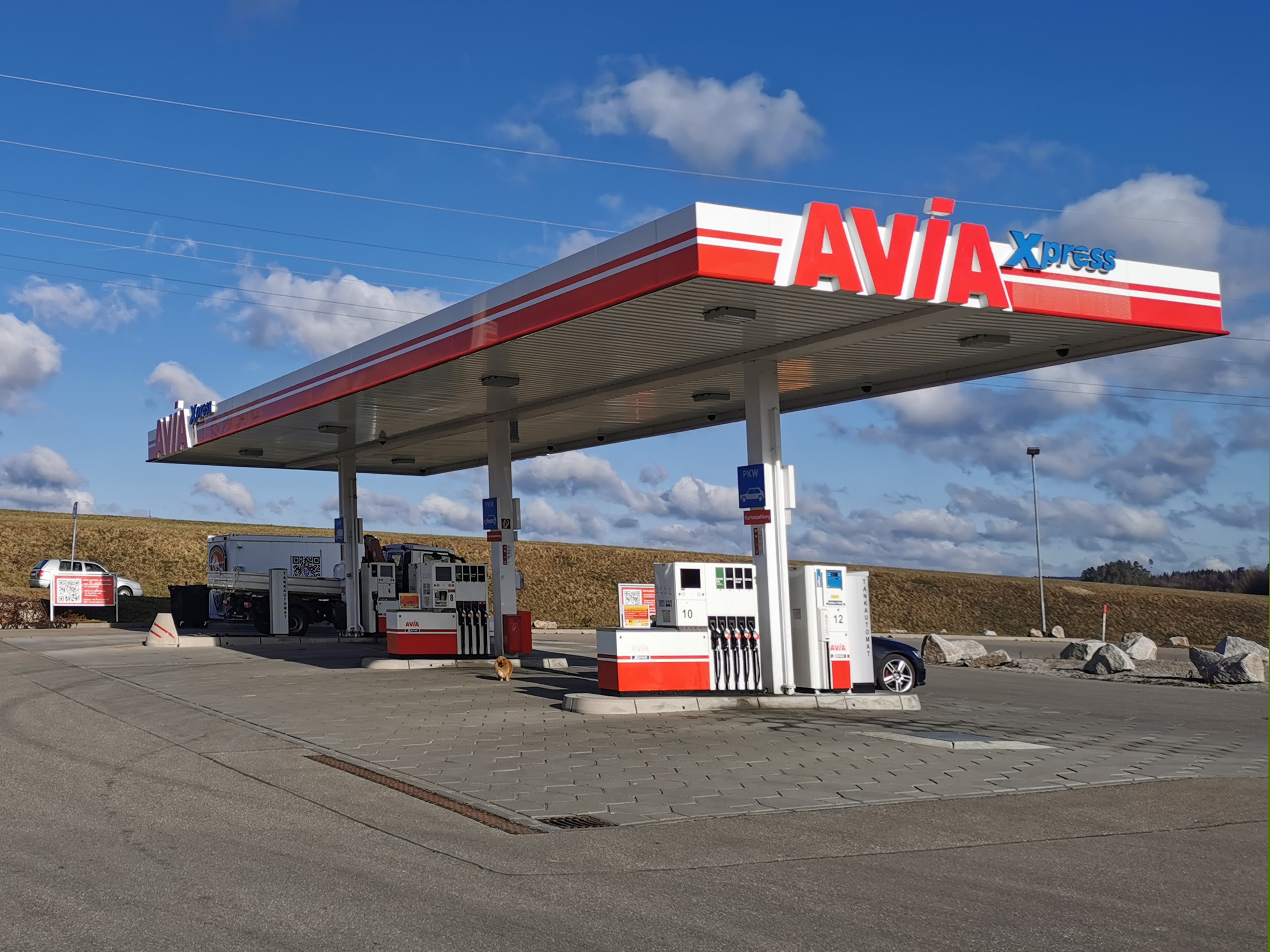 AVIA XPress