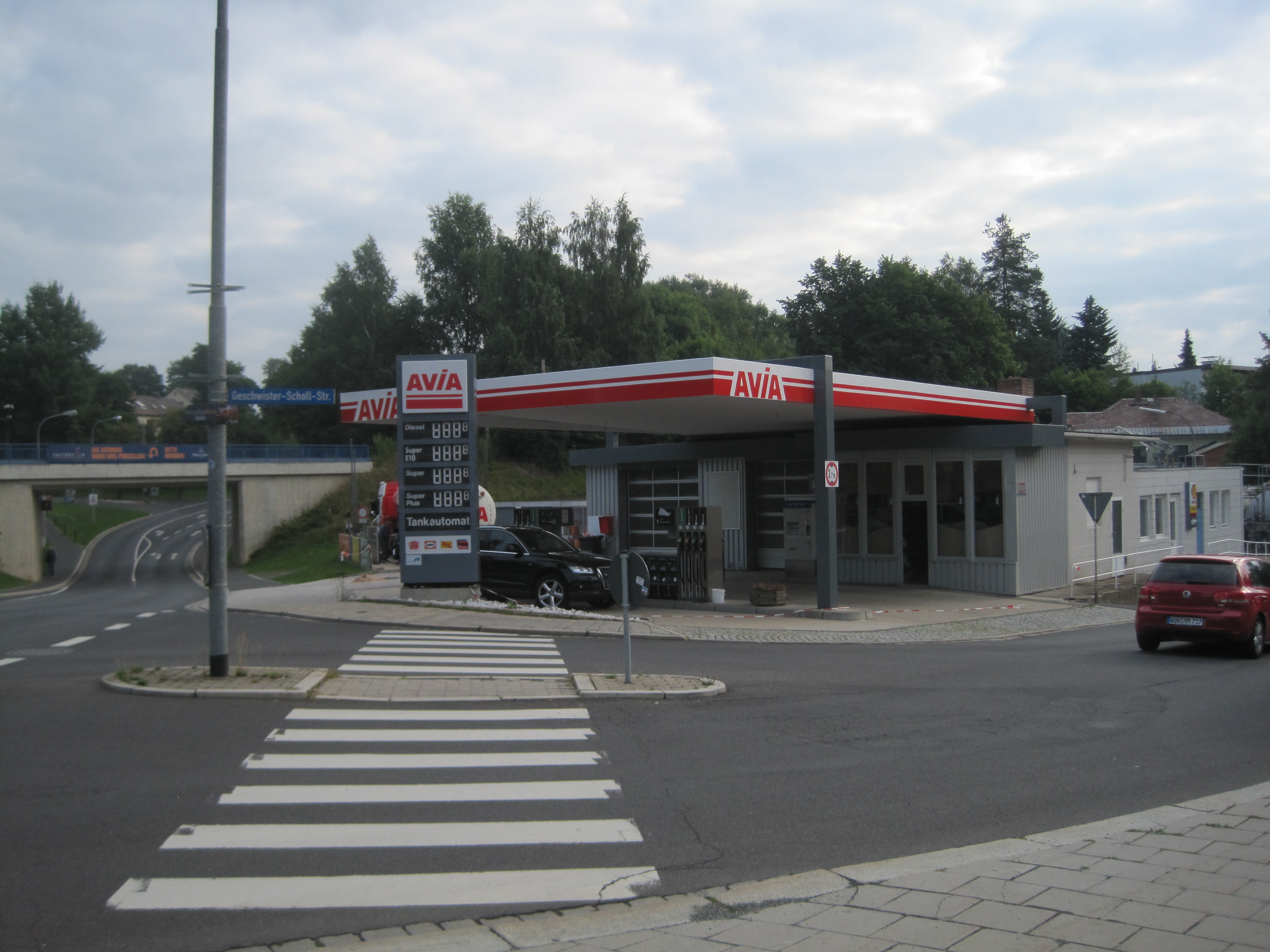AVIA Tankstelle Bild  1