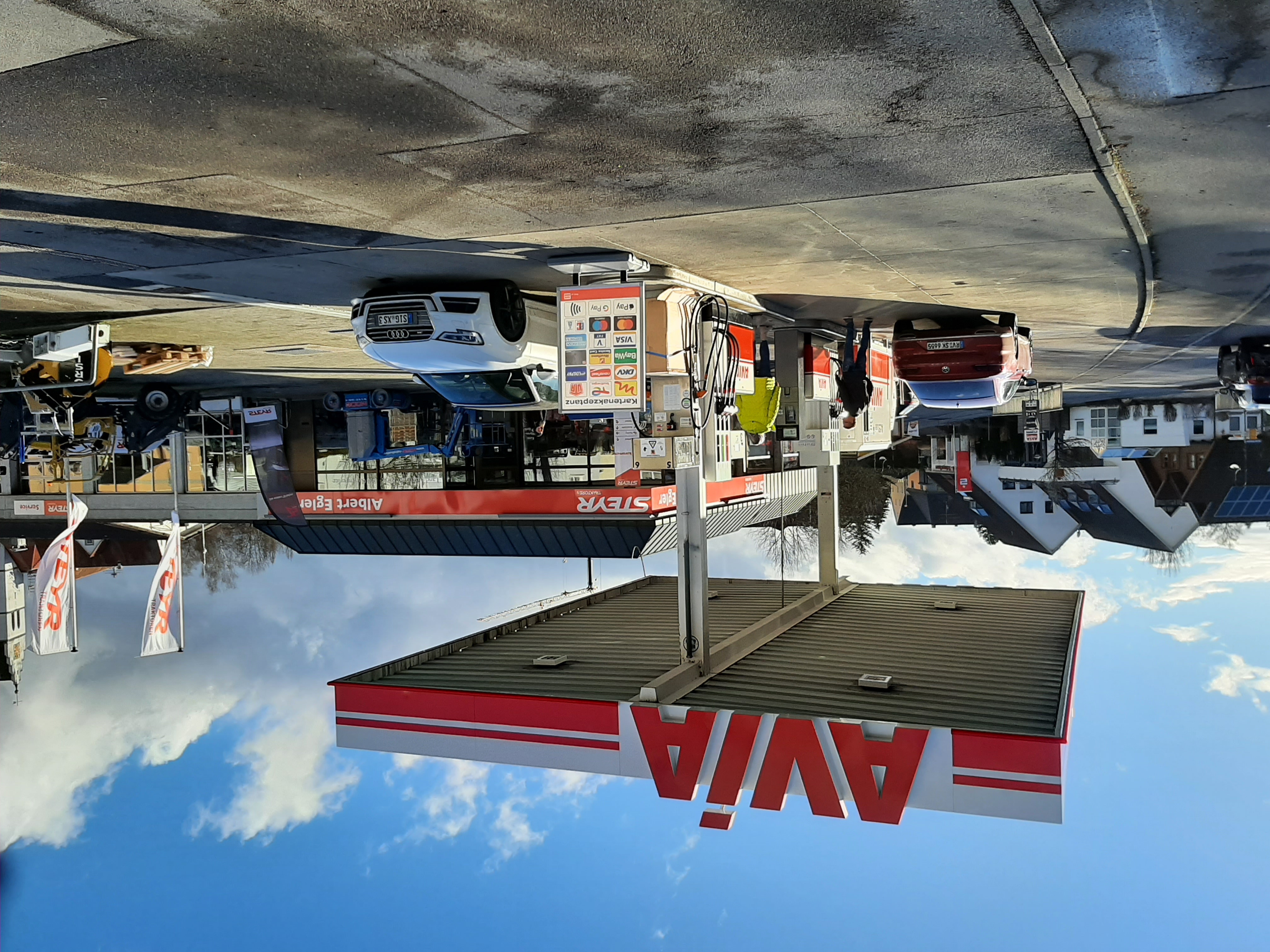 AVIA Tankstelle Bild  1