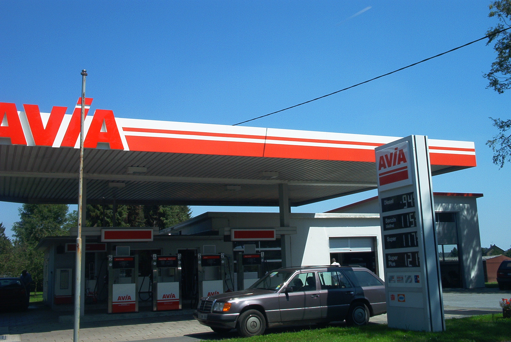 AVIA Tankstelle Bild  2